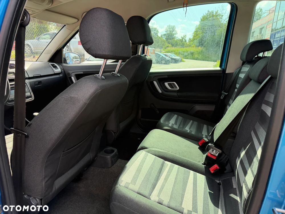 Skoda Roomster 1.6 16V Comfort - 5