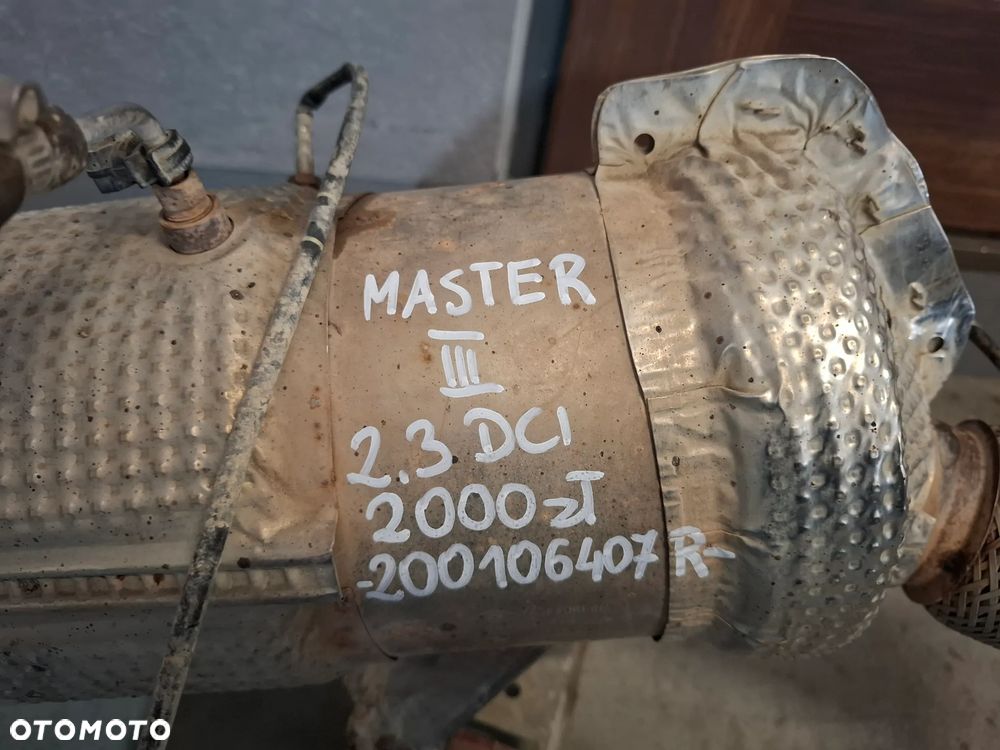 Filtr DPF Renault Master III 2019 rok 2,3 DCI nr 200106407R - 3