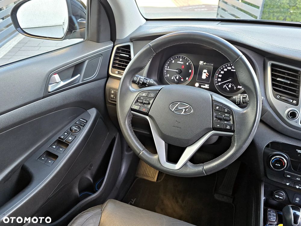 Hyundai Tucson blue 1.7 CRDi 2WD DCT Premium - 31