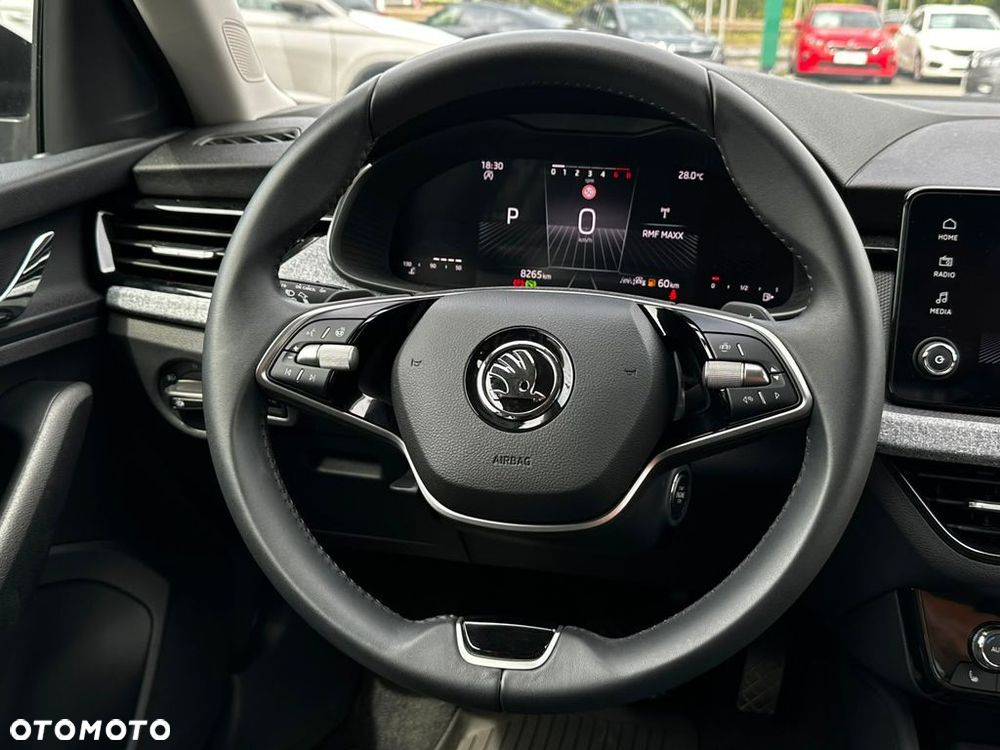 Skoda Scala 1.0 TSI Selection DSG - 12