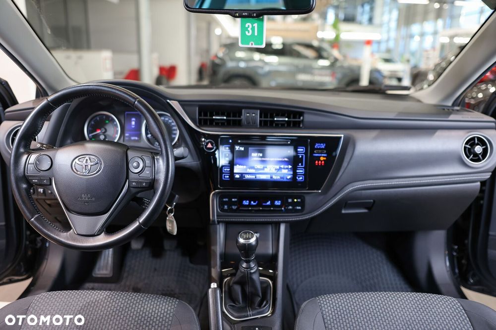 Toyota Corolla 1.6 Premium EU6 - 6