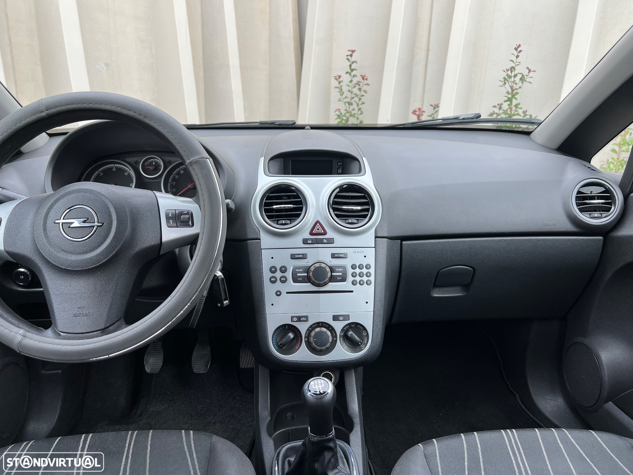Opel Corsa 1.3 CDTi Enjoy EcoFLEX - 7