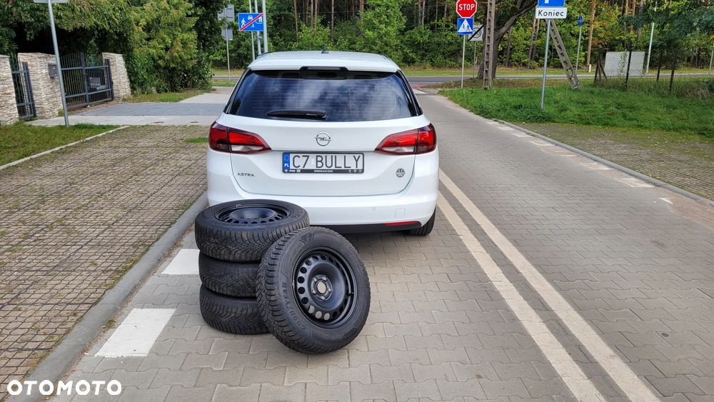 Opel Astra - 18