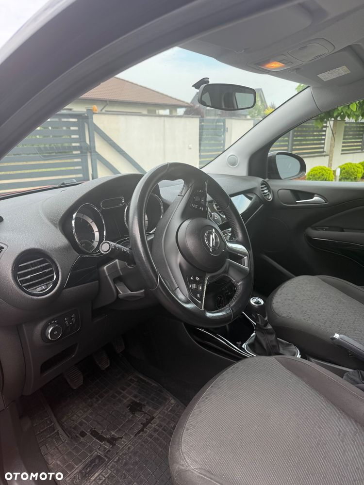 Opel Adam 1.2 - 11