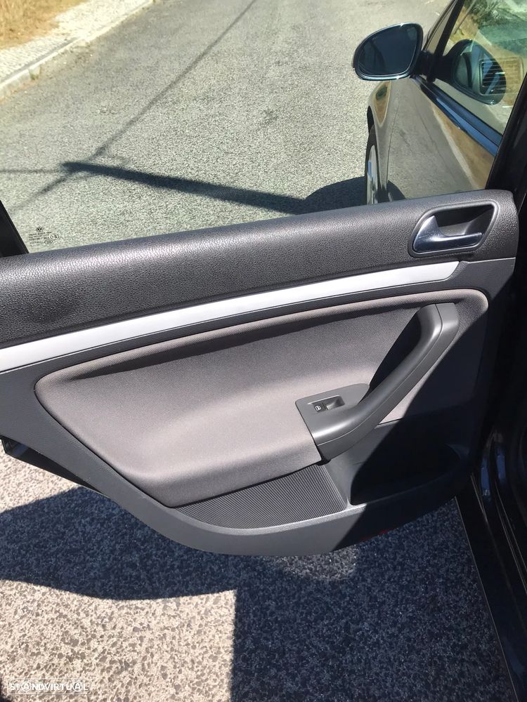 VW Golf 1.4 TSi Confortline - 15