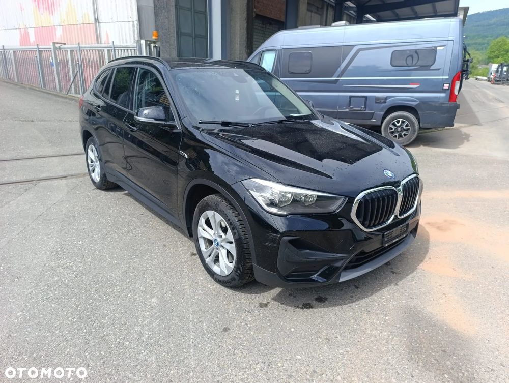 BMW X1 xDrive25e xLine - 1