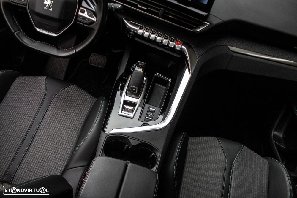 Peugeot 3008 1.5 BlueHDi Allure EAT8 - 34