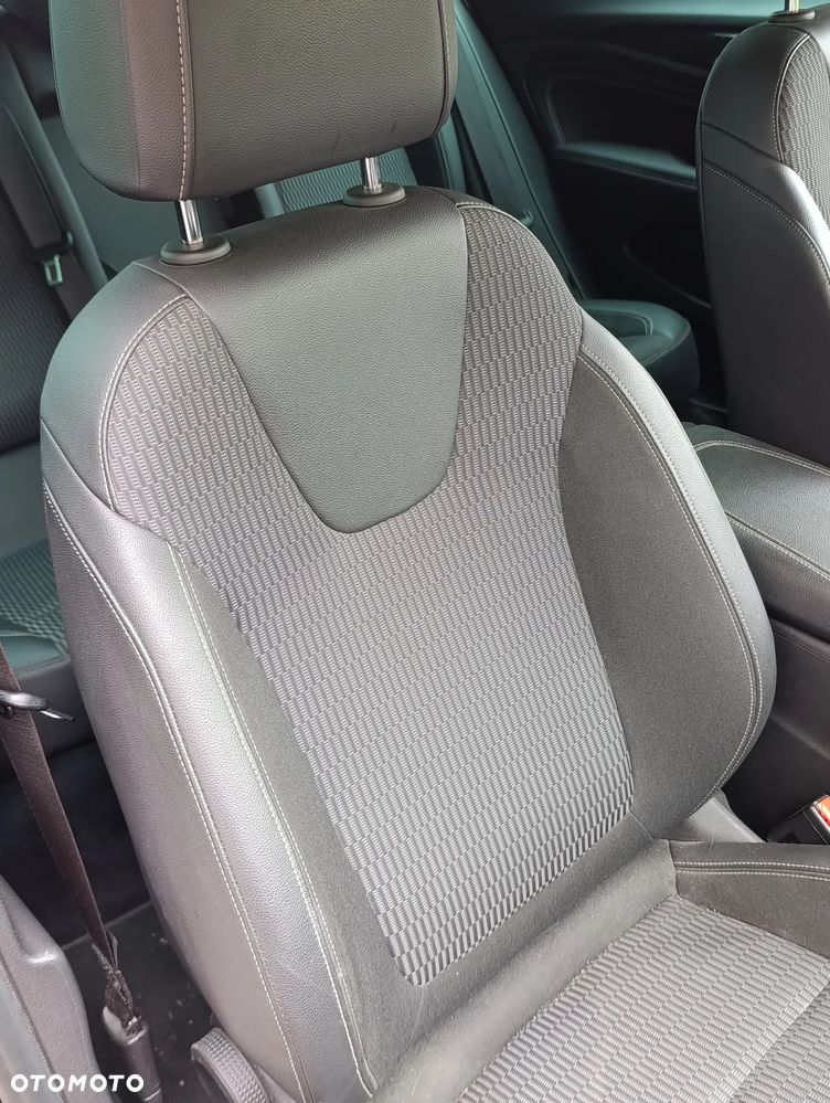 Opel Insignia 1.5 T Enjoy S&S - 15