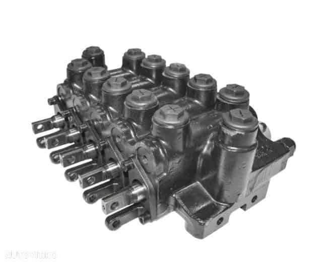 Distribuitor hidraulic pentru hyundai r22-7, r27z-9 ult-014101 - 1