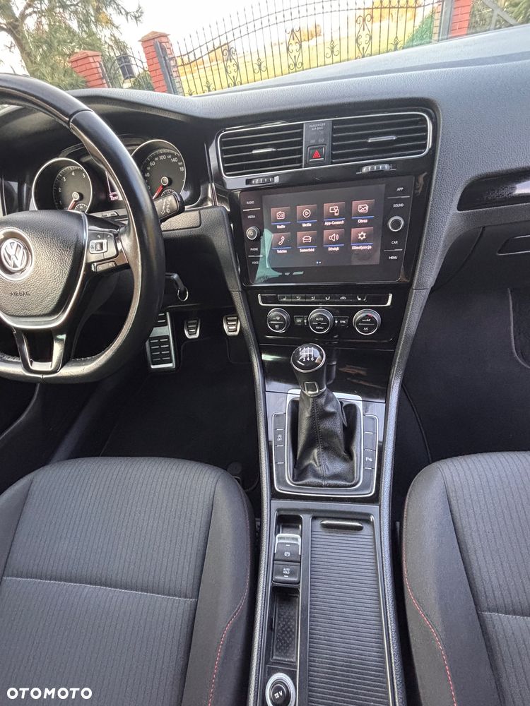 Volkswagen Golf Variant 1.4 TSI Sound - 25