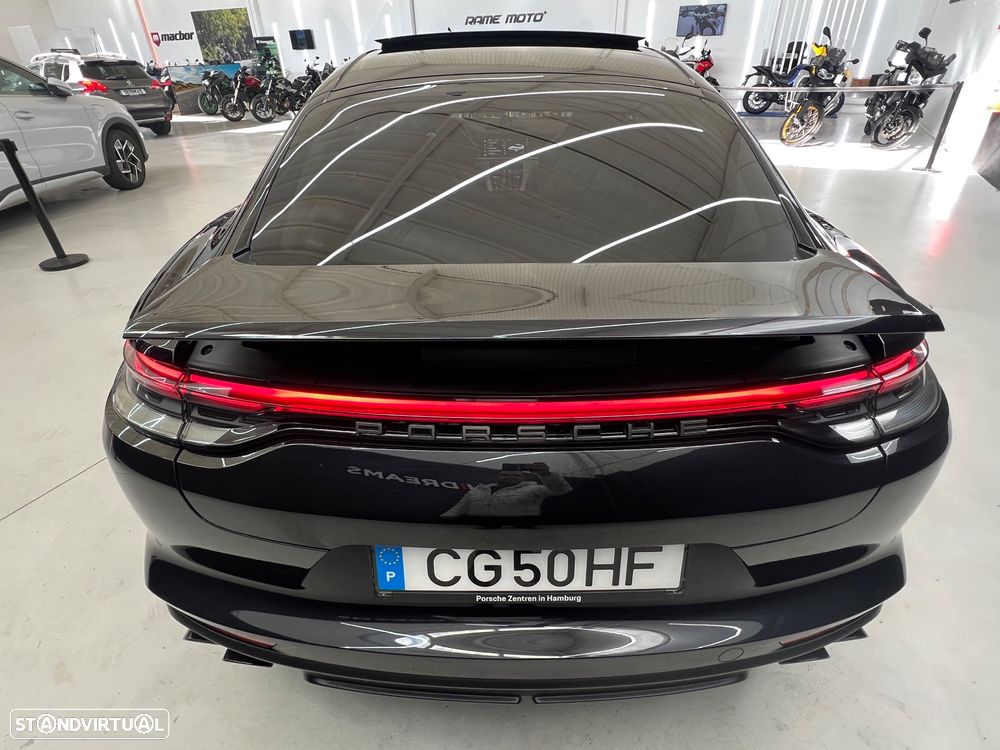 Porsche Panamera 4 E-Hybrid Platinum Edition - 34