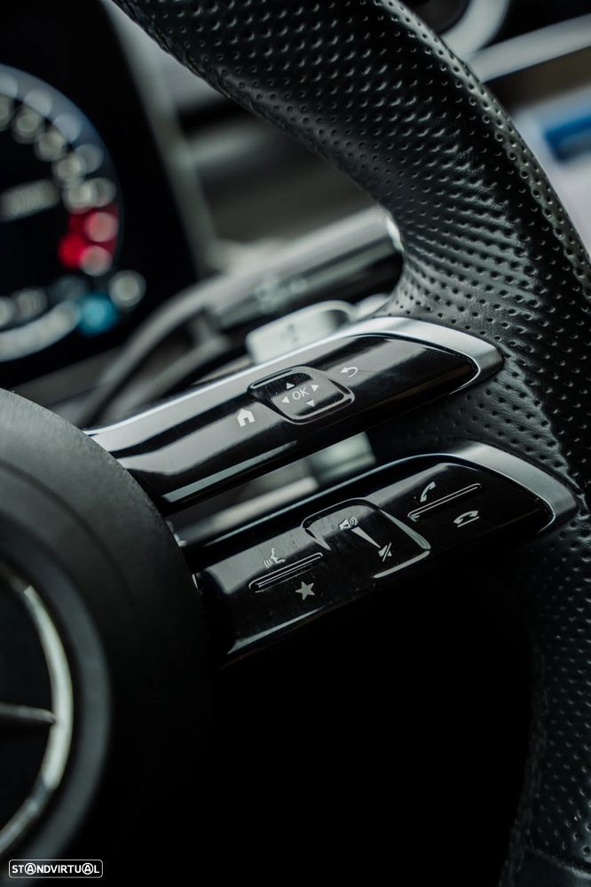 Mercedes-Benz C 300 e 9G-TRONIC AMG Line - 39