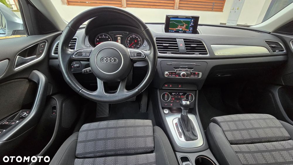 Audi Q3 - 12