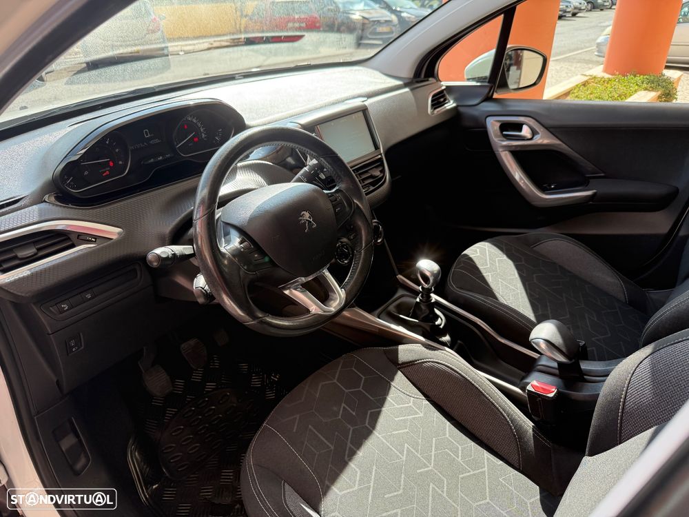 Peugeot 2008 1.5 BlueHDi Active - 14
