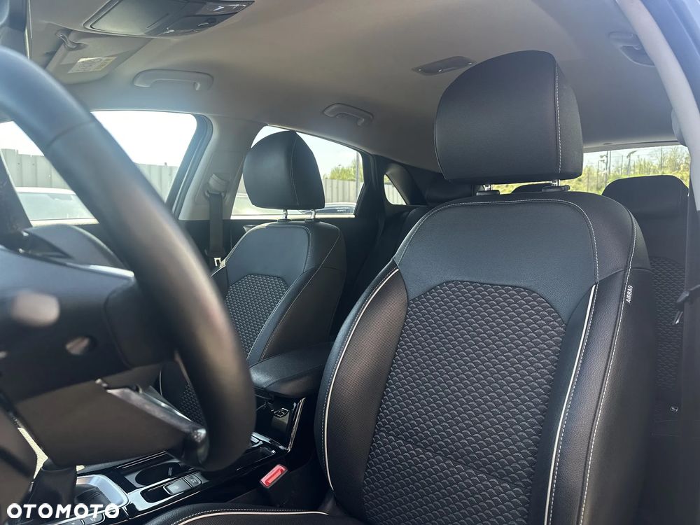 Kia Ceed 1.5 T-GDI Tribute - 11