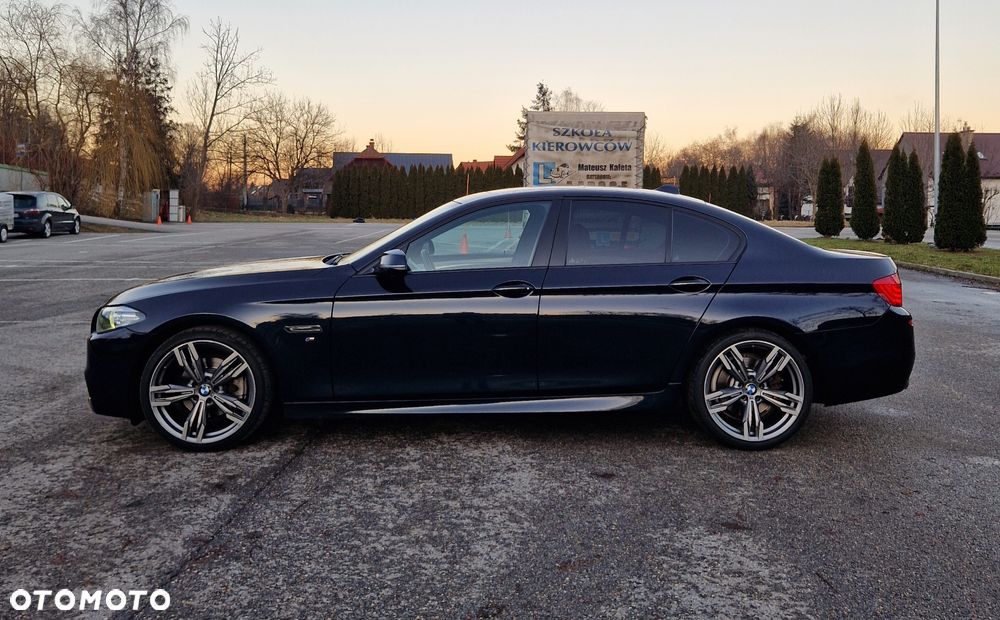 BMW Seria 5 520d xDrive M Sport sport - 9