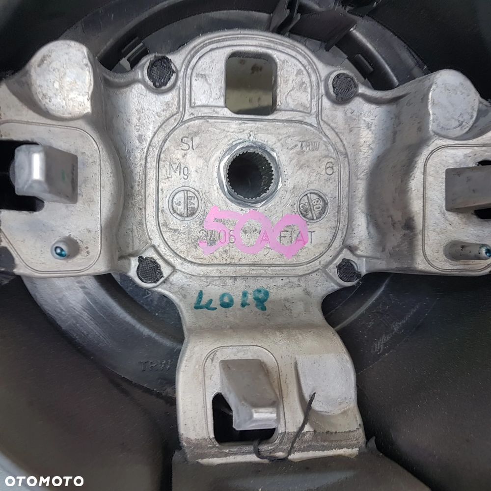 nakładka dekor z deska rozdzielcza czerwona fiat 500 przed lift DESKA ROZDZIELCZA KONSOLA KOKPIT EU FIAT 500 08-15 - 18