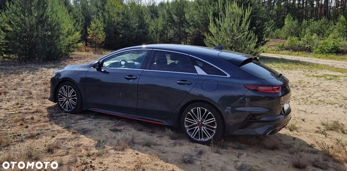 Kia ProCeed 1.6 T-GDI GT DCT - 2