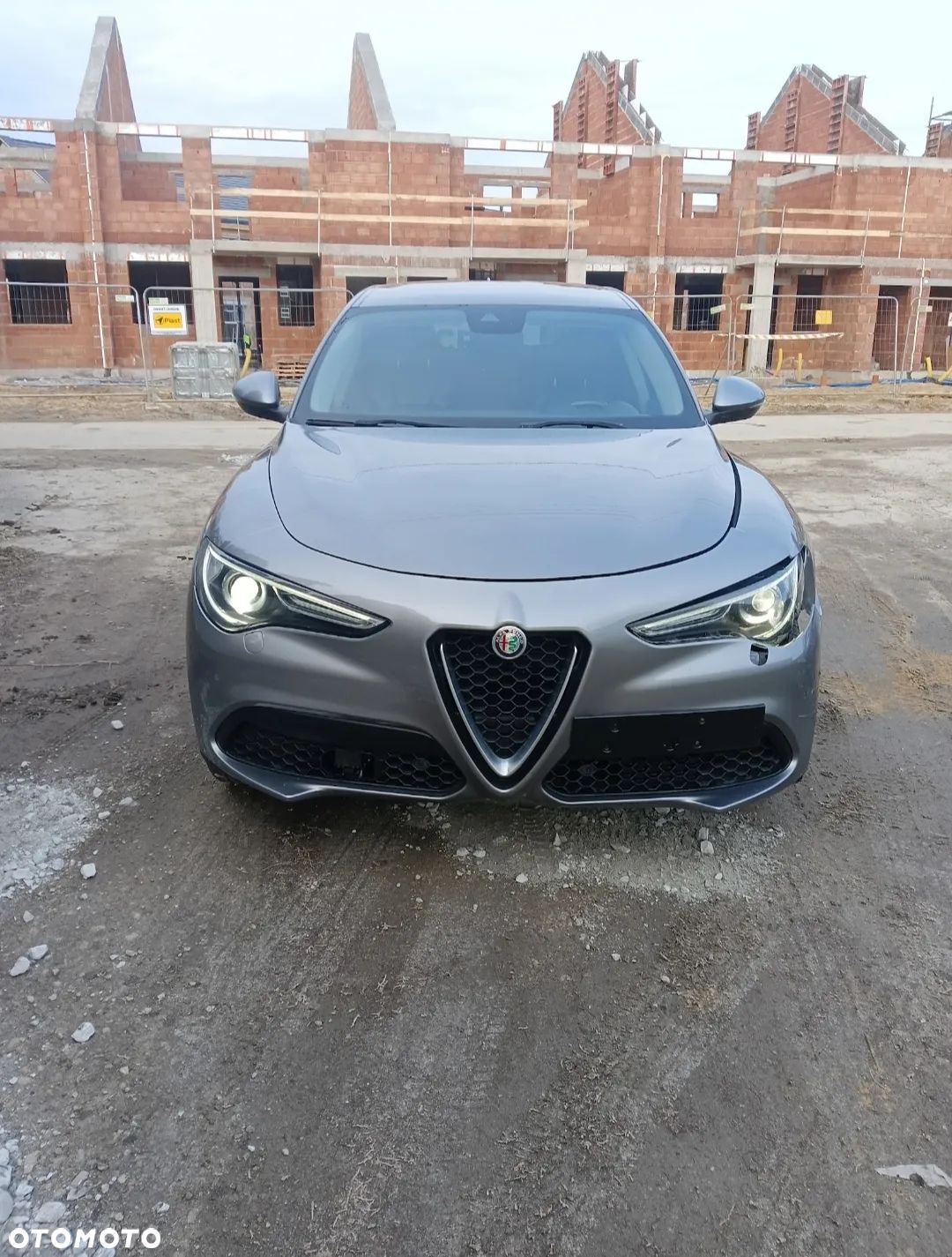 Alfa Romeo Stelvio 2.0 Turbo 16V AT8-Q4 First Edition - 1