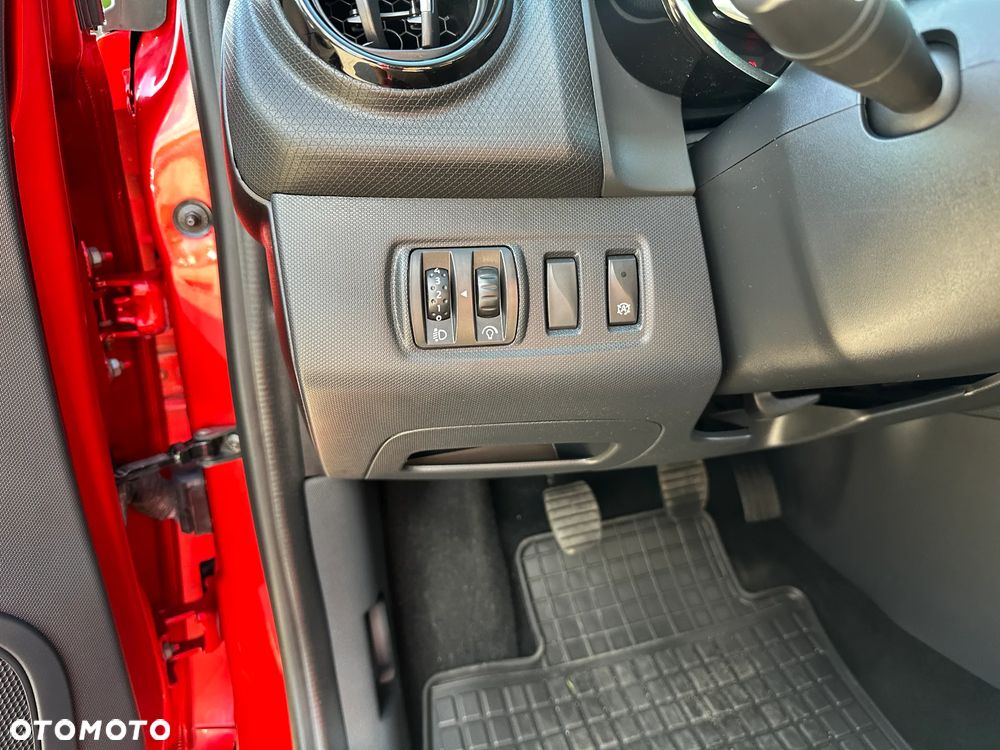 Renault Clio - 19