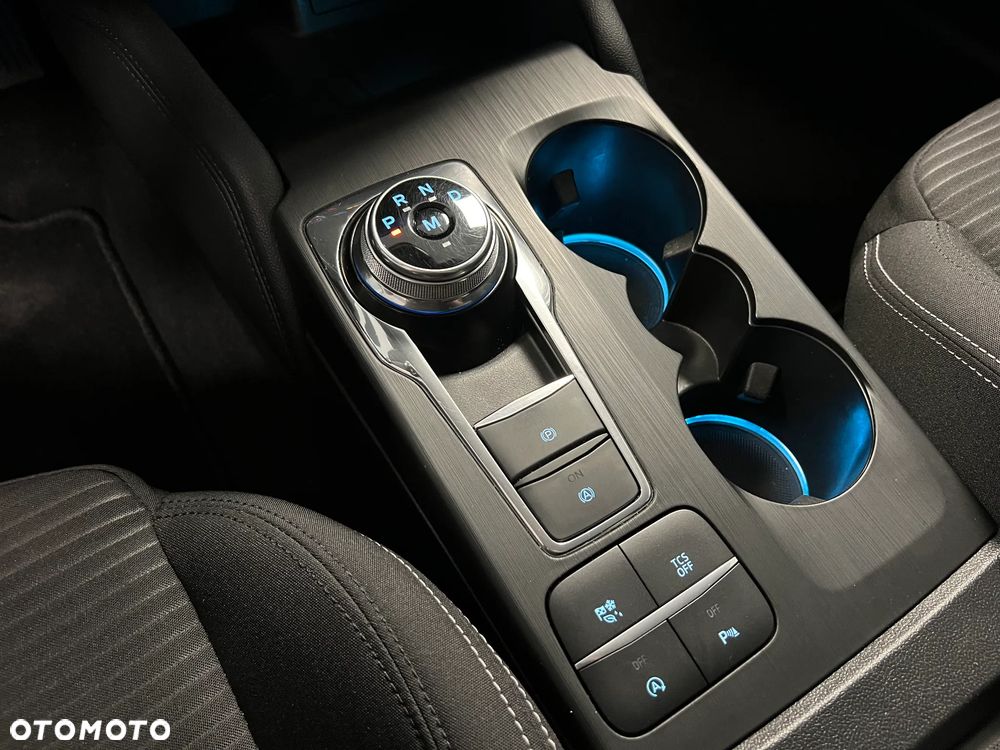 Ford Focus 1.0 EcoBoost Titanium Business - 34