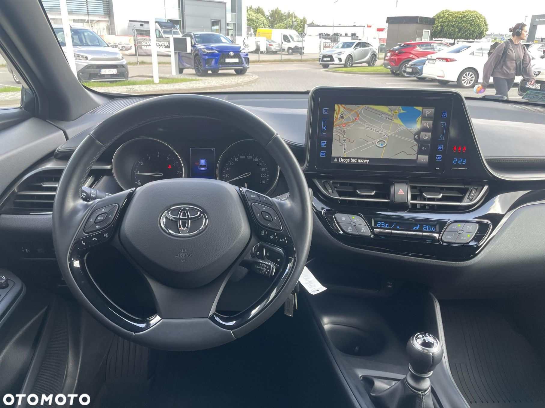 Toyota C-HR 1.2 T GPF Premium - 13