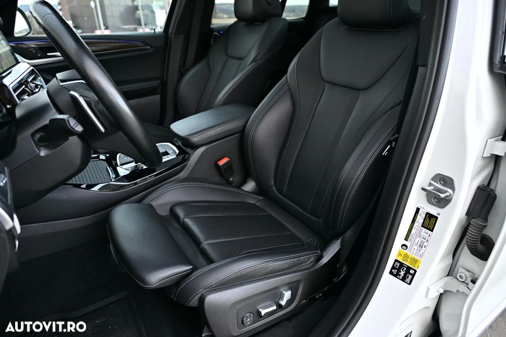BMW X3 xDrive30i AT - 27