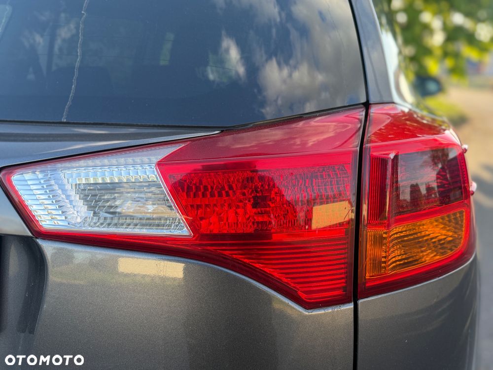 Toyota RAV4 2.0 Prestige MS EU6 - 19
