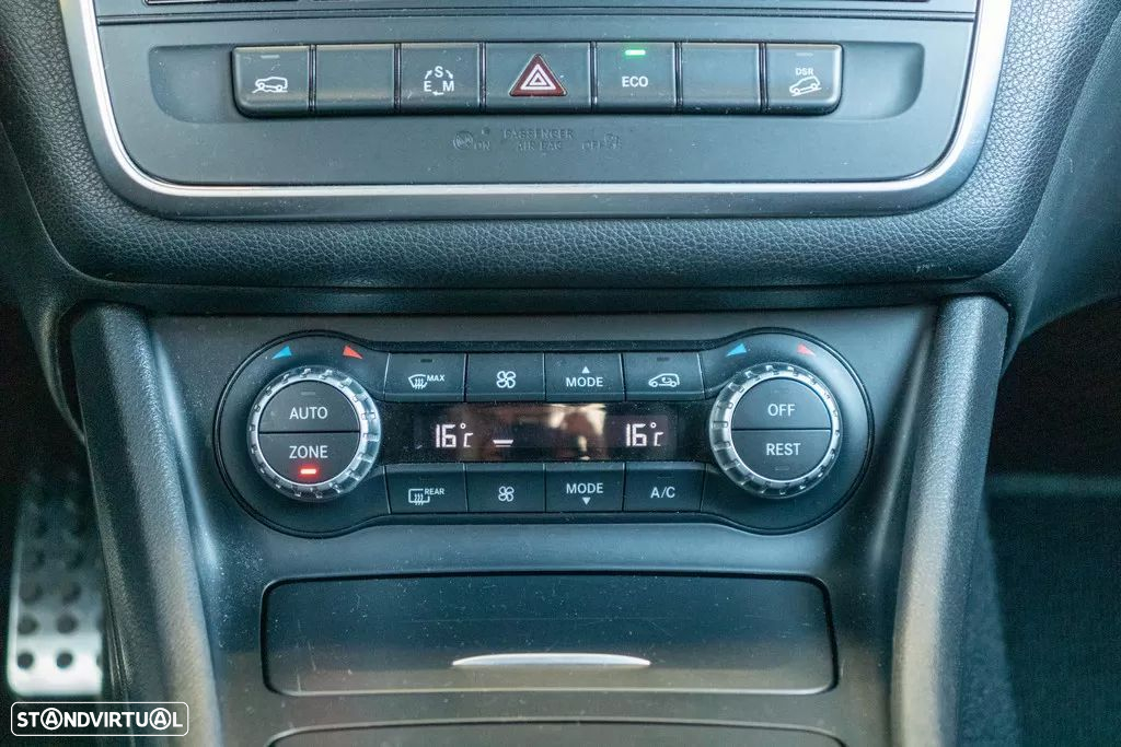 Mercedes-Benz GLA 220 CDI 4Matic 7G-DCT Style - 16