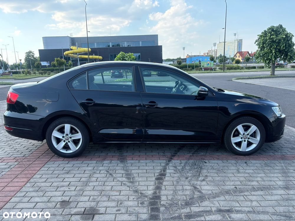Volkswagen Jetta 1.4 TSI Comfortline - 7