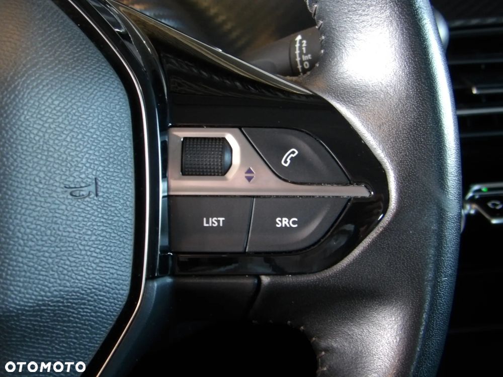 Peugeot 208 1.2 PureTech Active S&S - 25