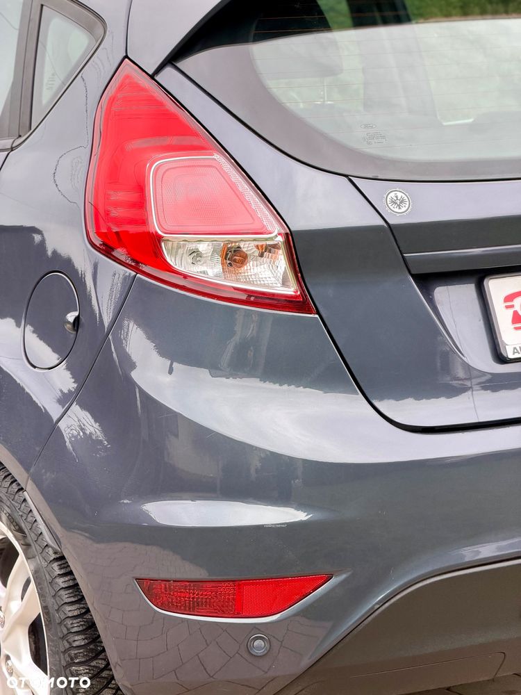 Ford Fiesta 1.25 SYNC Edition - 24