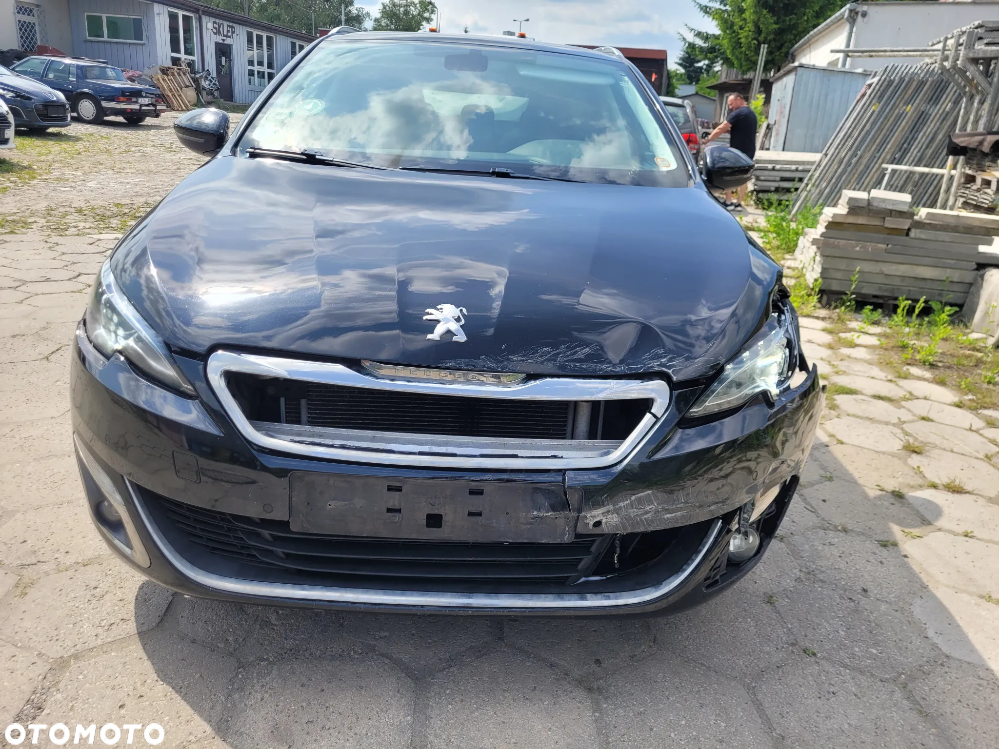 Peugeot 308 1.6 BlueHDi Business Line S&S - 5