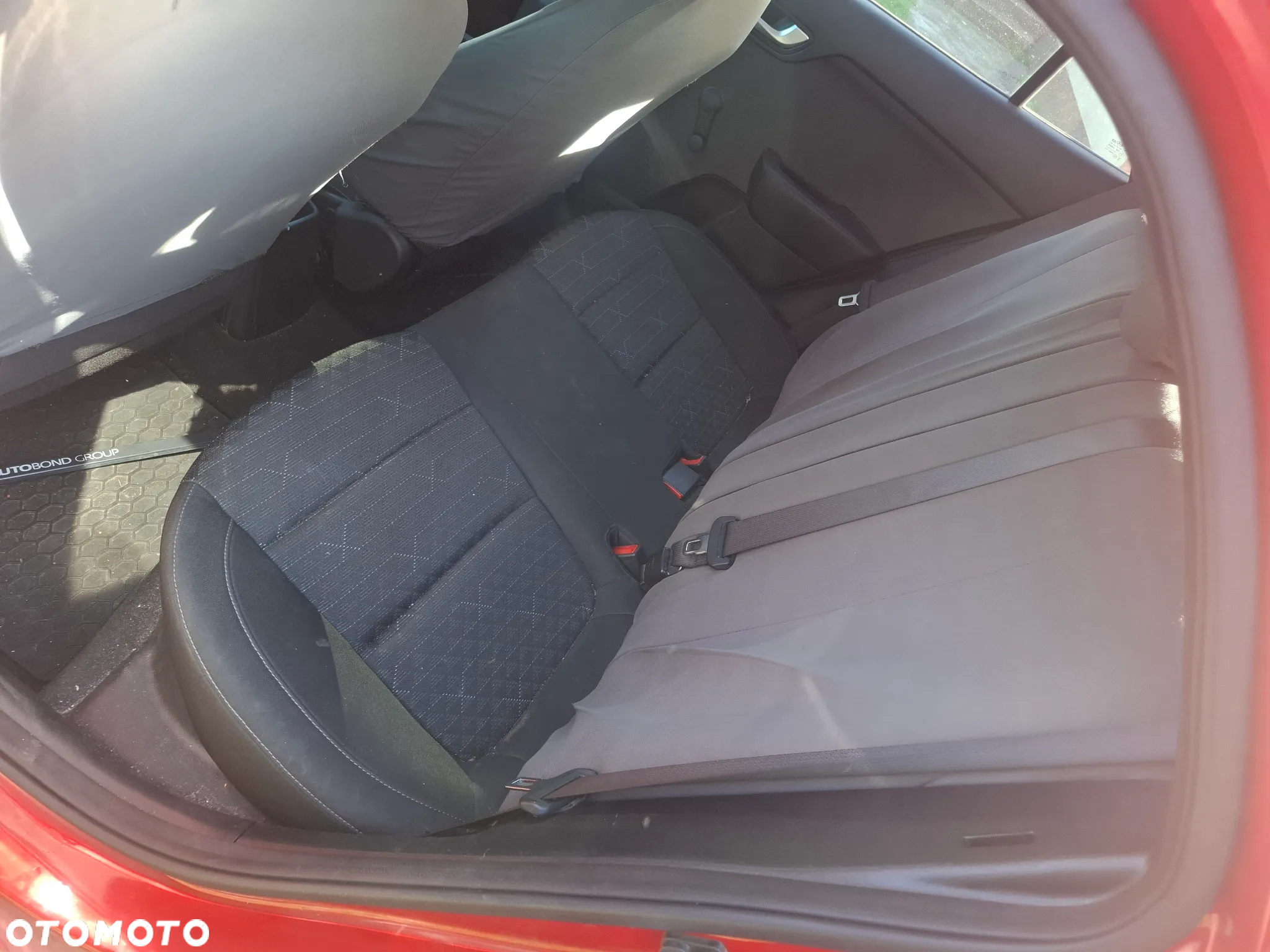Kia Rio - 15