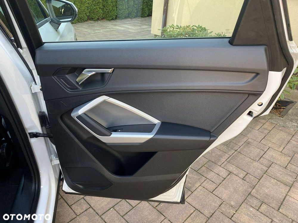 Audi Q3 35 TFSI Advanced S tronic - 37