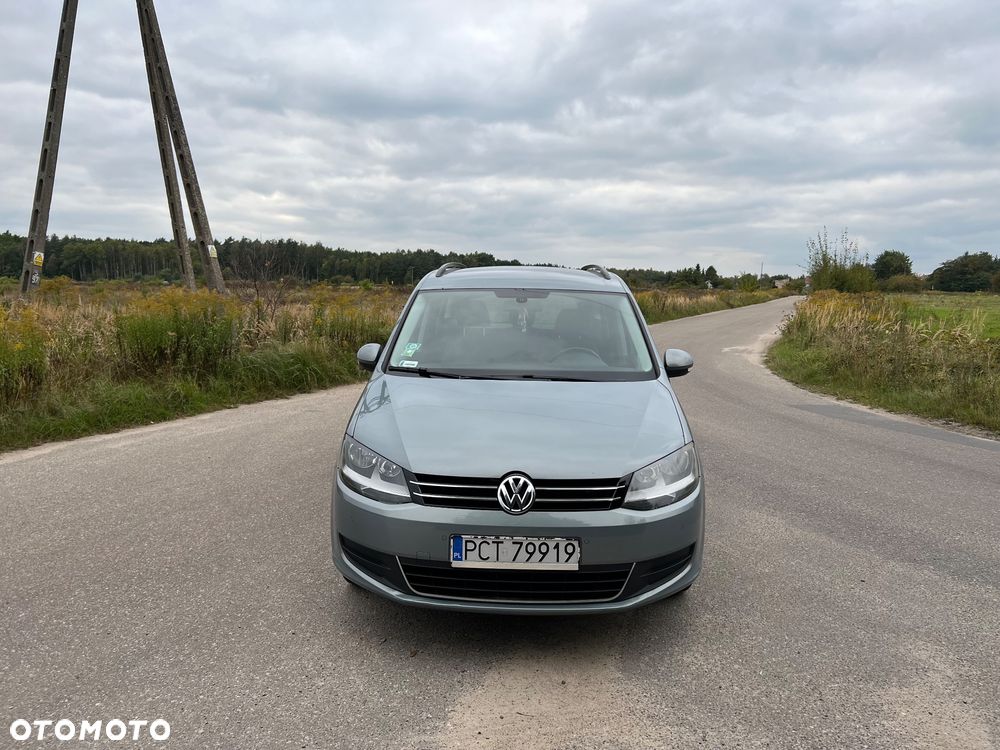 Volkswagen Sharan 2.0 TDI DSG BlueMotion Technology Comfortline - 2