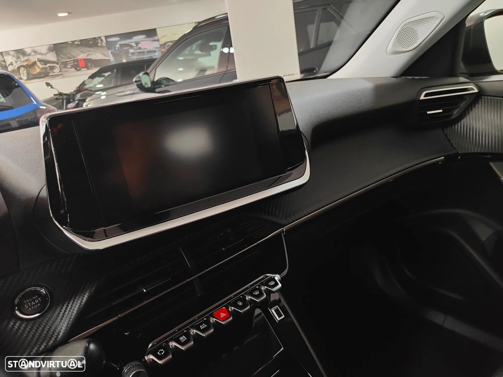 Peugeot 2008 1.2 PureTech Allure - 43