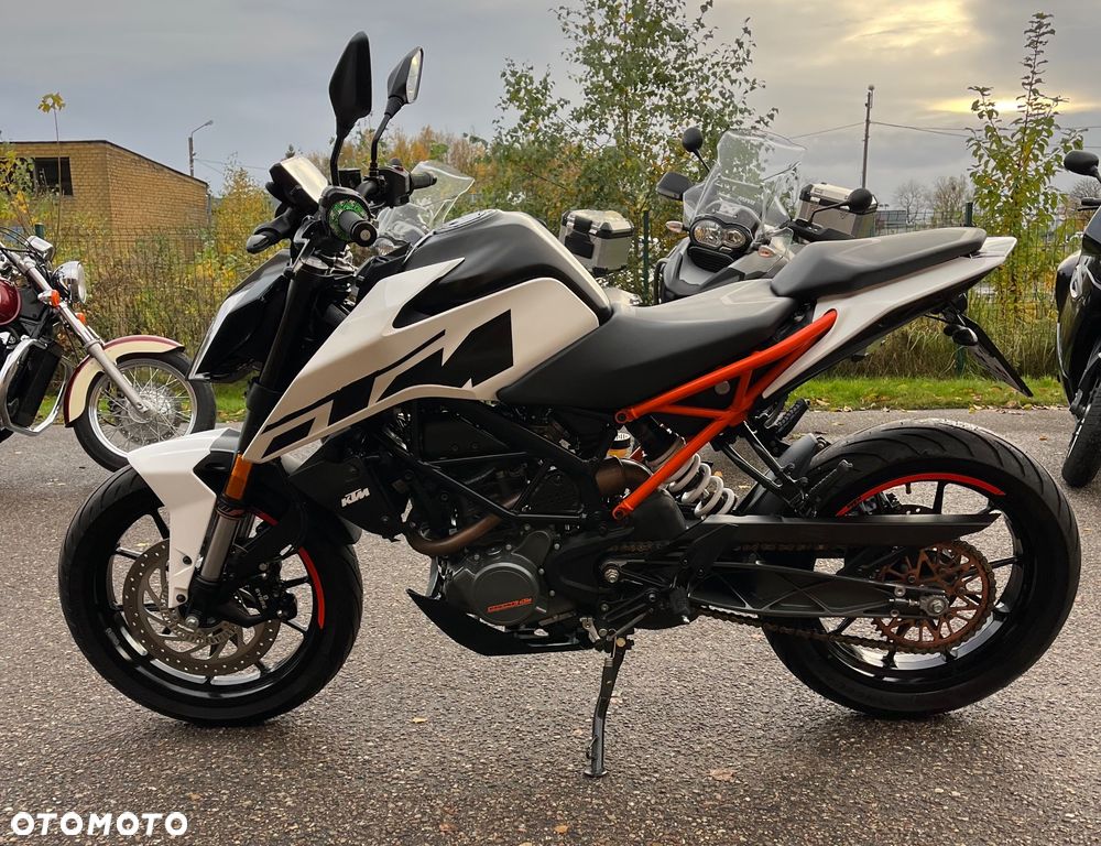 KTM Duke - 5
