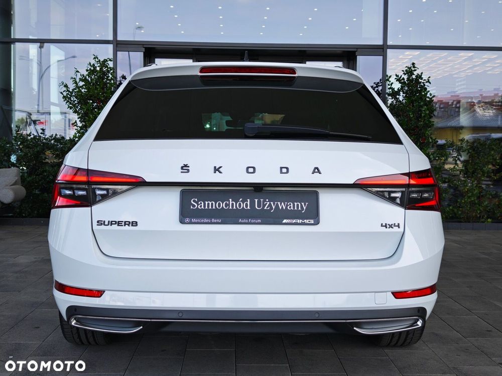 Skoda Superb 2.0 TDI SCR 4x4 Sportline DSG - 6