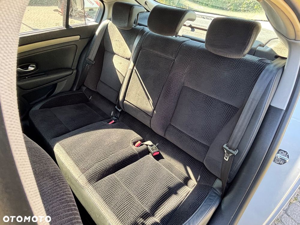 Renault Laguna - 19