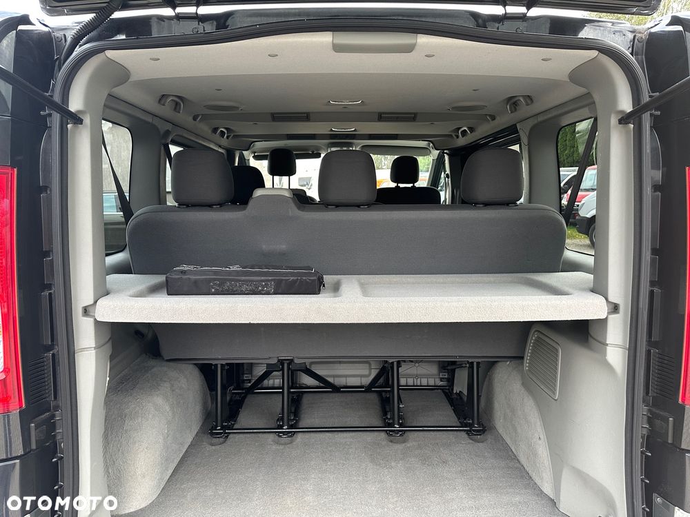 Opel VIVARO TOUR COSMO MULTIVAN - 12