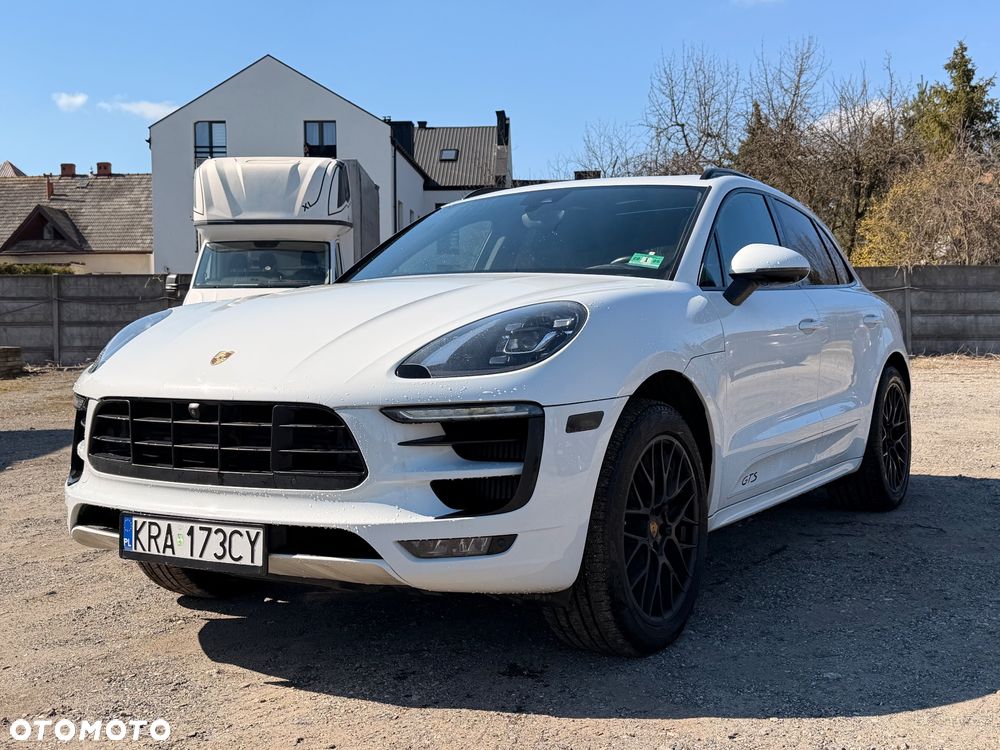Porsche Macan - 2