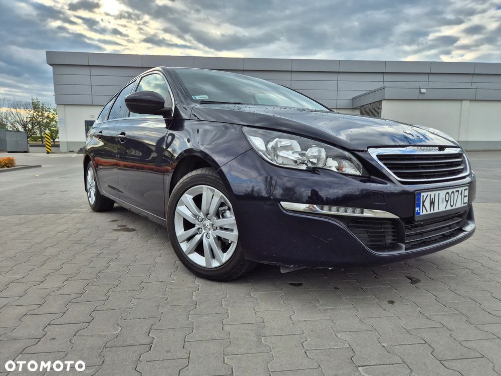 Peugeot 308 1.6 BlueHDi Allure S&S - 4