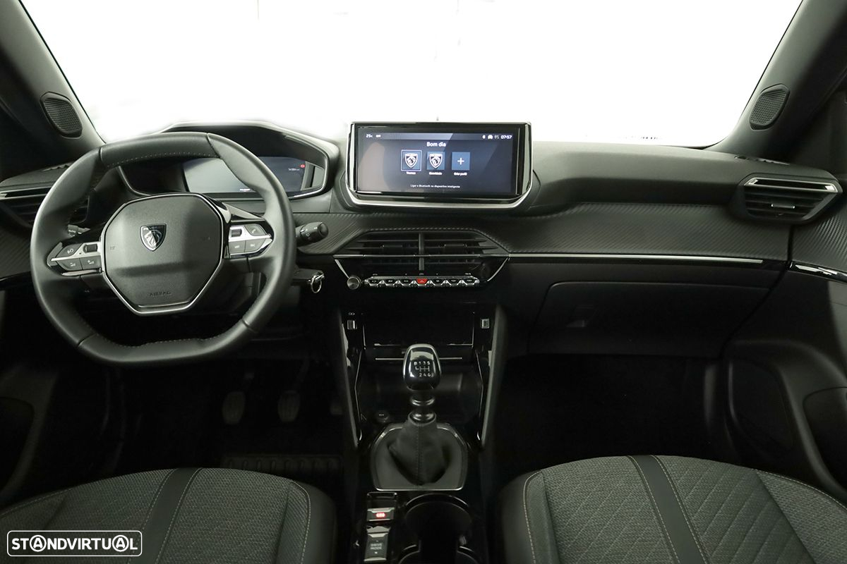 Peugeot 2008 1.2 PureTech Allure - 8