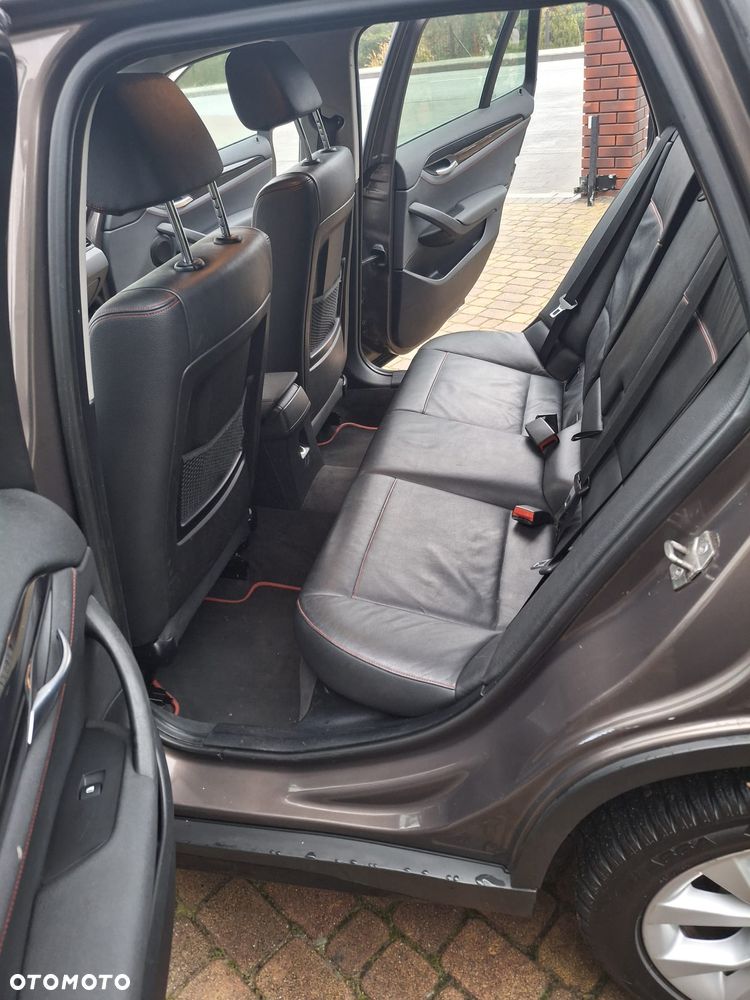 BMW X1 sDrive18d xLine - 7