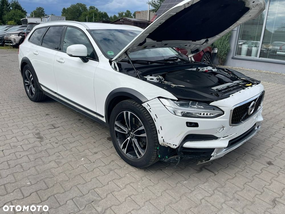 Volvo V90 Cross Country D4 AWD - 5