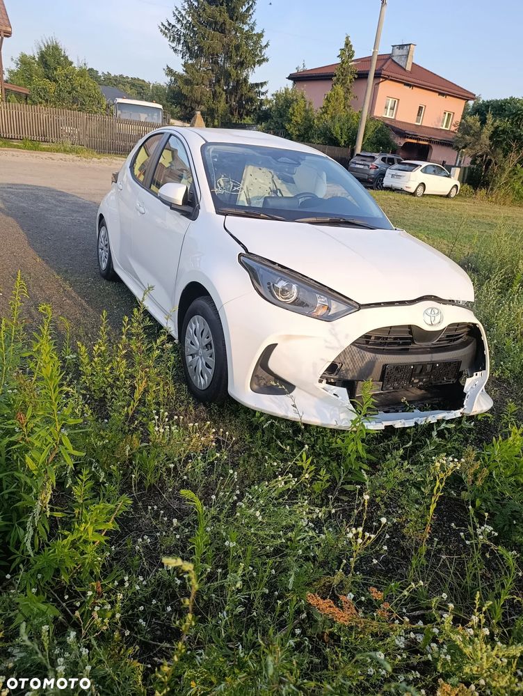 Toyota Yaris Hybrid 1.5 Active - 1