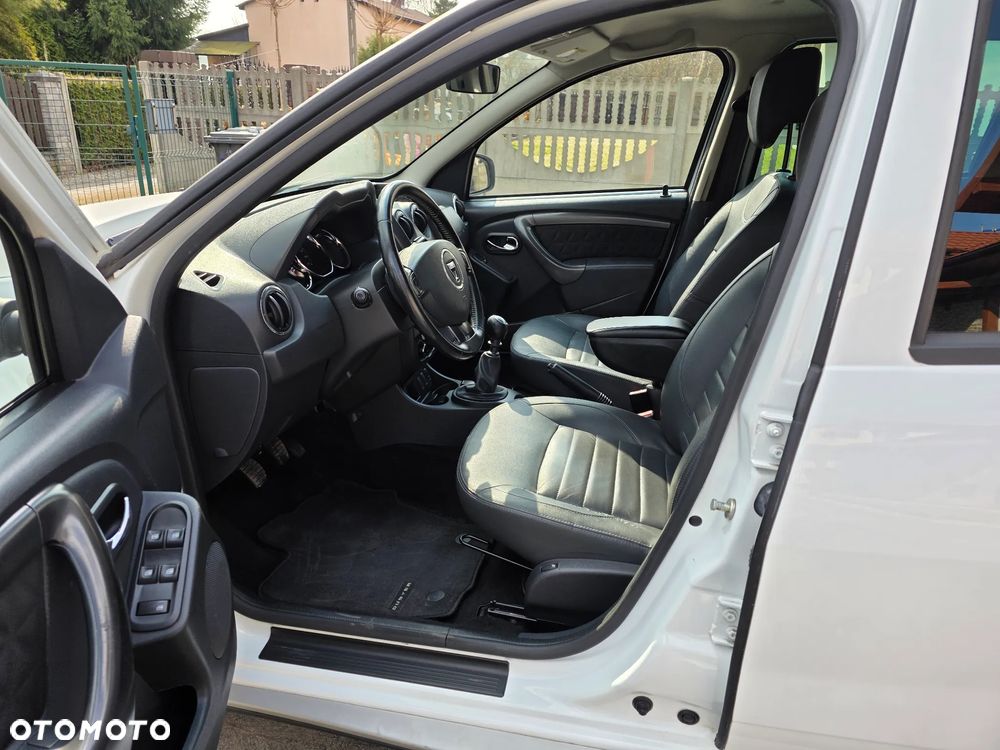 Dacia Duster 1.2 TCe Prestige S&S EU6 - 9