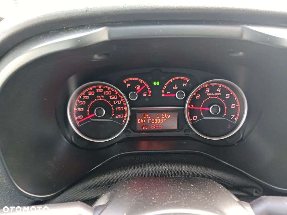 Fiat Doblo - 16