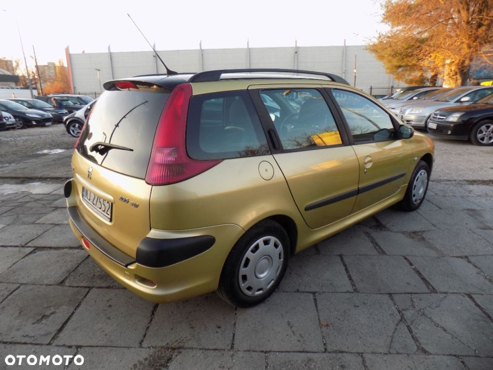 Peugeot 206 - 3